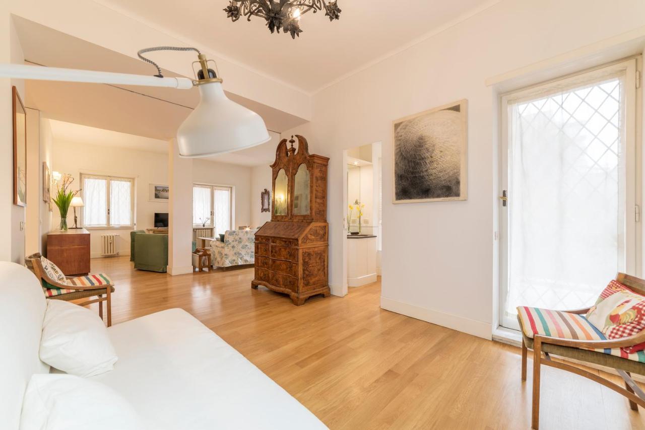 Micheli 4Pax Apartment With Terrace Roma Exterior foto